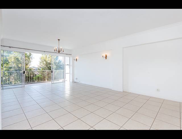 2 BEDROOM APARTMENT BLOCK TO LET IN DUNKELD WEST